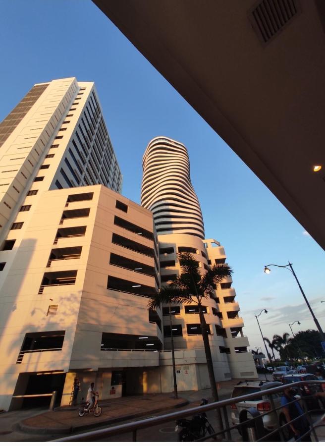 Suite Riverfront Puerto Santa Ana Guayaquil Eksteriør bilde