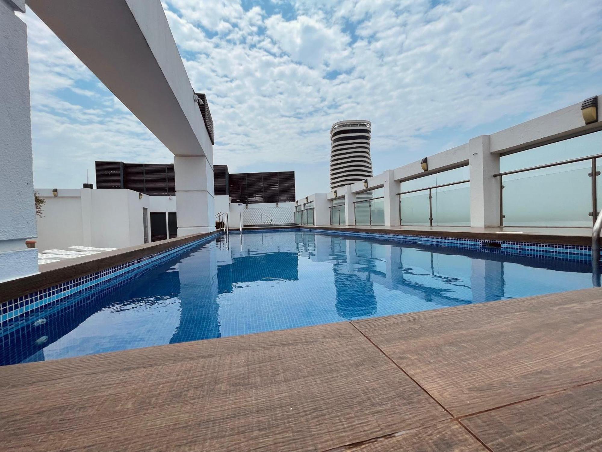 Suite Riverfront Puerto Santa Ana Guayaquil Eksteriør bilde