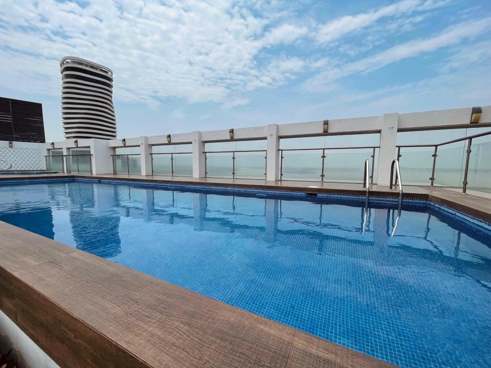 Suite Riverfront Puerto Santa Ana Guayaquil Eksteriør bilde